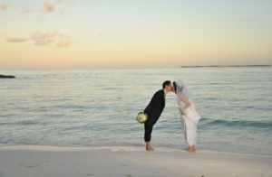 Cebuphotowedding セブフォトウエディング　セブカメラマン　日本人　セブ島記念撮影　セブ島写真撮影　セブウエディングフォト　海外前撮り　海外ビーチフォト　リゾートフォト