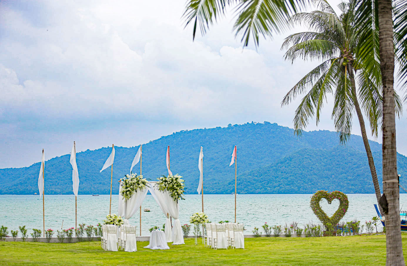 phuket-wedding- thebeach (4)