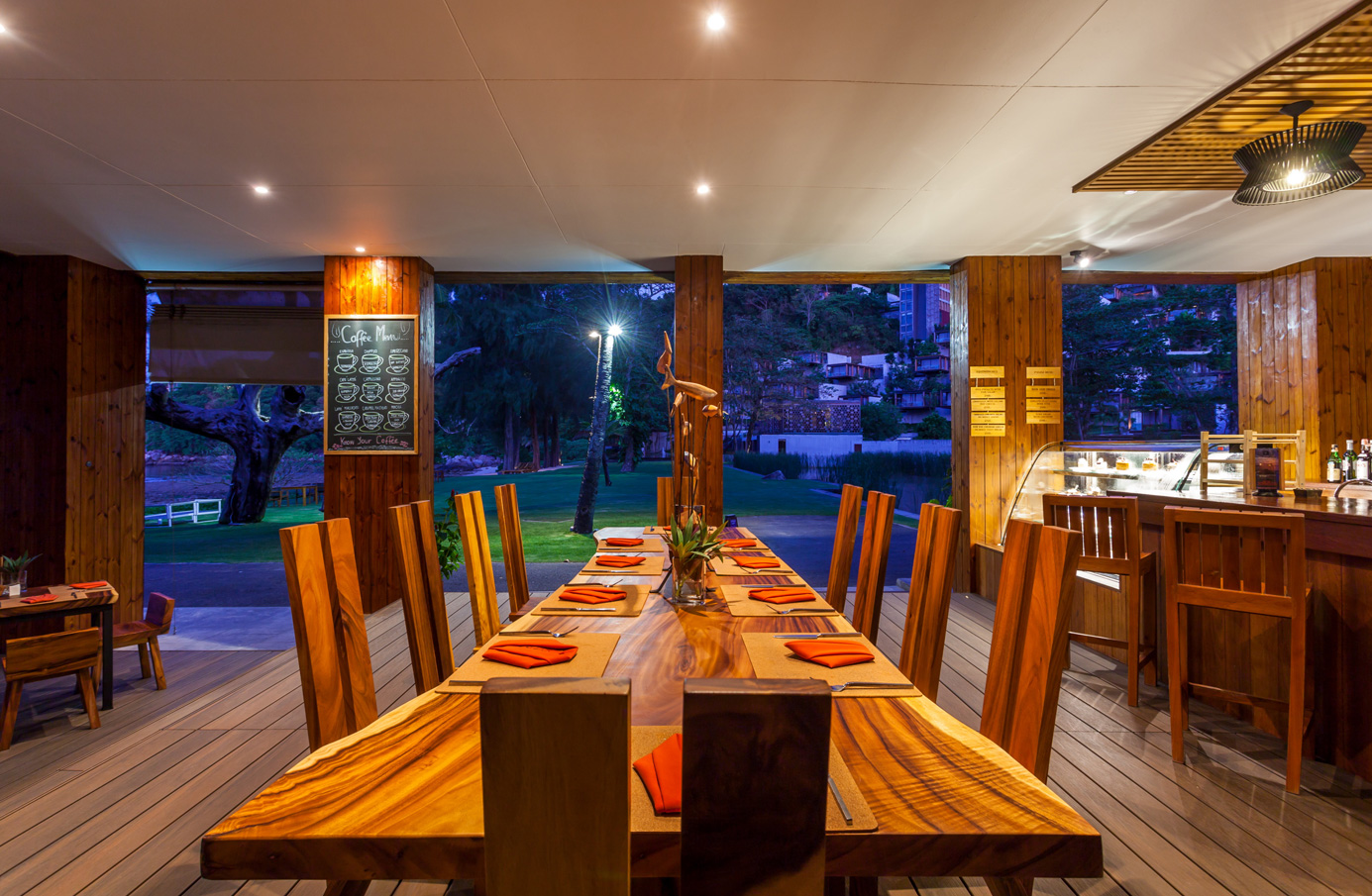 phuket-wedding-thai-naka (12)