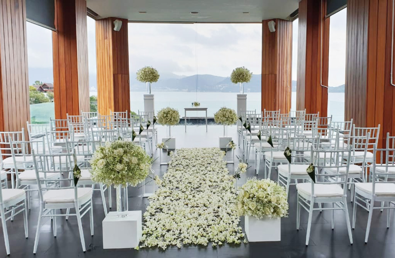 the-naka-phuket-wedding-ceremony-30
