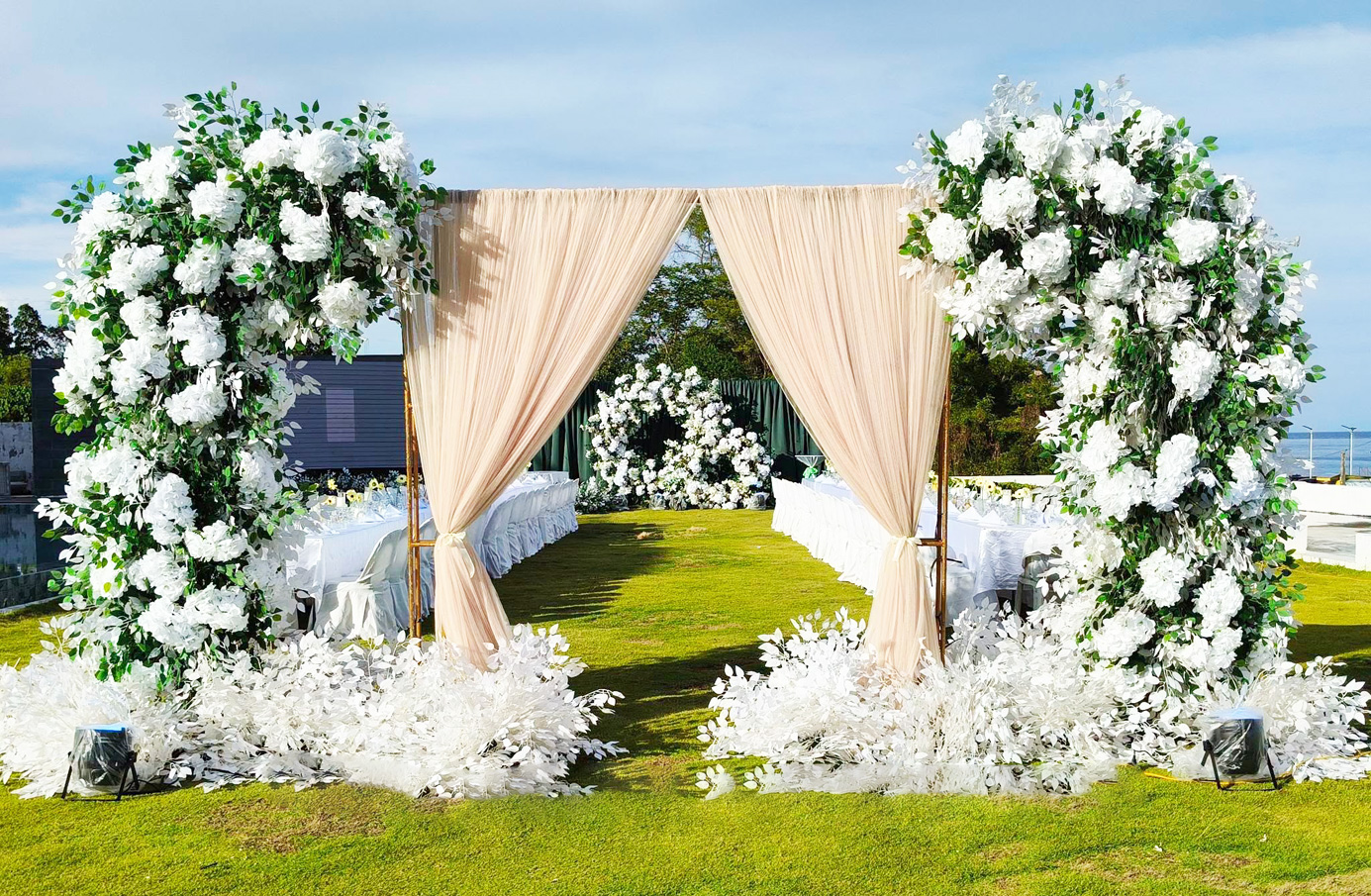 cebu weddingセブウエディング　セブ結婚式　セブ挙式　海外挙式　リゾート挙式フィリピン ビーチウエディング　ガーデンウエディング